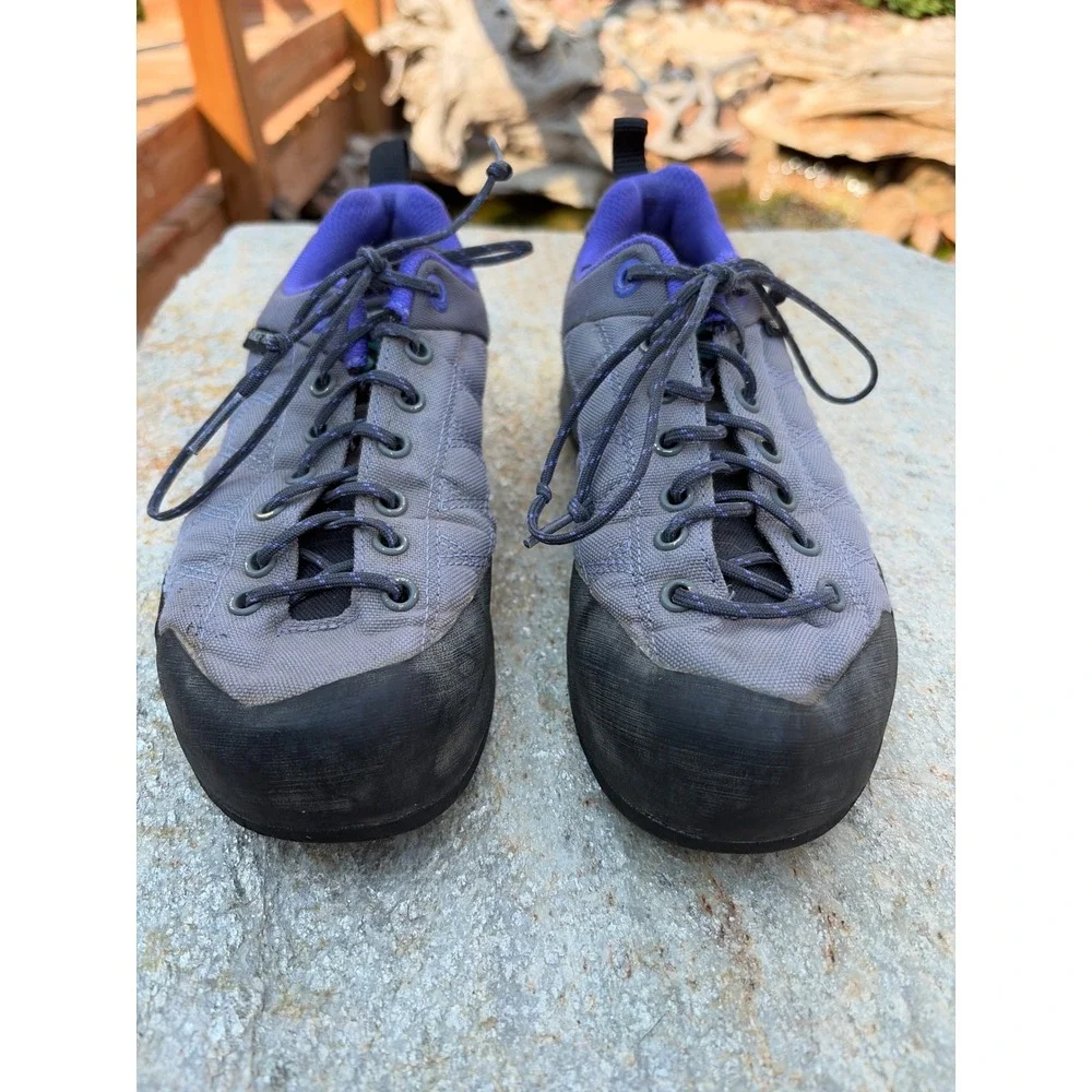 Five Ten Guide Tennie Women 5 Approach Shoes Grey Purple Stealth Rubber Climbing